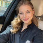 Sarah, 22